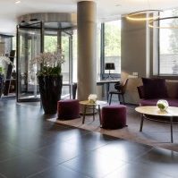 AC_Hotel_Paris_Porte_Maillot_Lobby-300×199