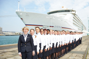 B_Crew_HLKF_MS-EUROPA-2_Crew_6623-300×200