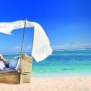 Entspannen-an-der-Lagune-auf-La-Reunion-Fotoo-©-IRT-–-Studio-Lumière-300×180