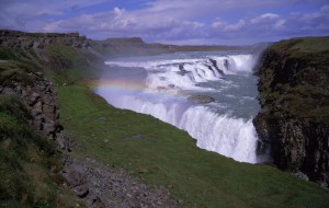 Gullfoss-Regnbogi_cRagnar-Th.-Sigurdsson-300×190