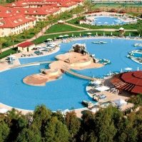 Hohe-Ziele-im-Rocca-Nettuno-Garden-Foto-FTI-300×1991