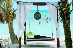 Holbox-Dreams-300×199