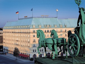 Hotel-Adlon-Kempinski_Outside-300×225