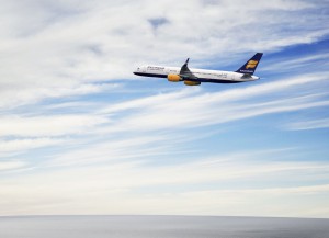 Icelandair_In_der_Luft-300×217