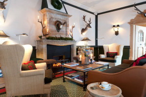 Jagdgut-Wachtelhof_Lobby-300×199
