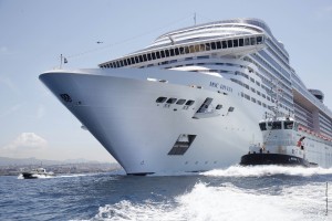 MSC-Divina-Foto-MSC-Pierre-Hounsfield-300×2001