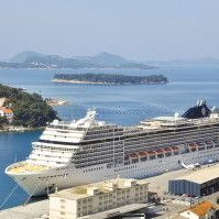 MSC1013206_Schiff_MSC_Magnifica-300×1991