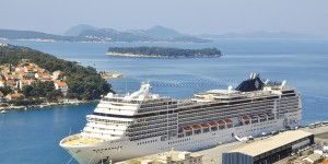 MSC1013206_Schiff_MSC_Magnifica-300×1991