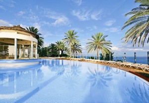 Mit-Jahn-Reisen-Select-einen-paradiesischen-Frühling-im-Hotel-lti-Pestana-Grand-auf-Madeira-genießen-Foto-Jahn-Reisen1-300×207