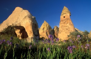 Wanderreise-von-IKARUS-TOURS-ins-faszinierende-Kappadokien-cIkarus-Tours_s-300×194
