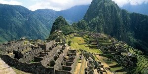 machupicchu-Die-Inka-Stätte-Machu-Picchu-wurde-bereits-2007-in-die-Liste-der-neuen-Weltwunder-gewählt-300×198